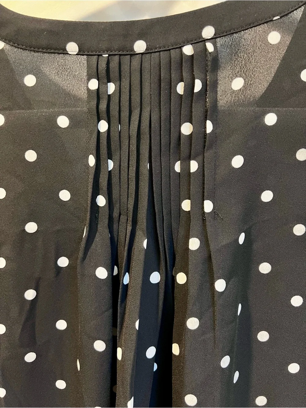 NWOT NYDJ Pintuck Polka Dot Blouse Black White XL Work Professional - Picture 7 of 10